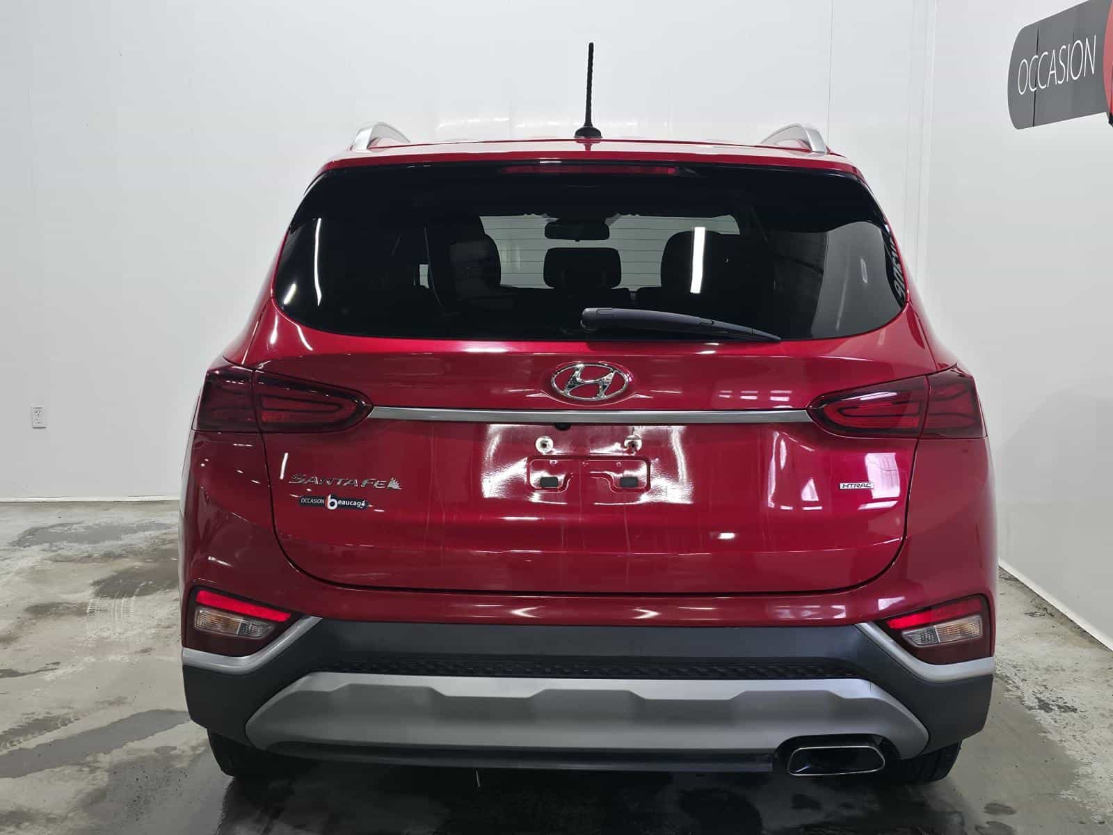 2020 Hyundai Santa Fe Essential - Image 9