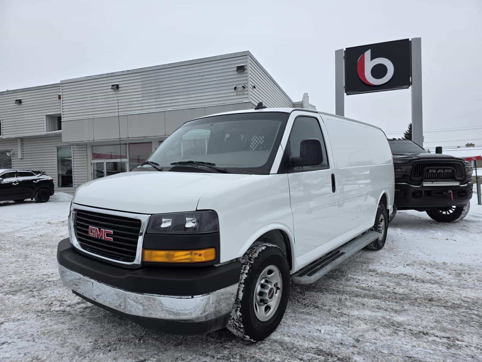 2023 GMC Savana Cargo 2500 - Image 1
