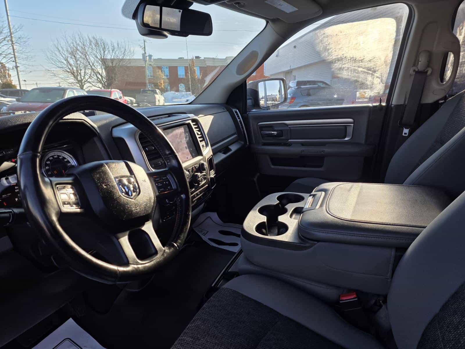 Image 12 RAM 1500 Classic SLT 2019