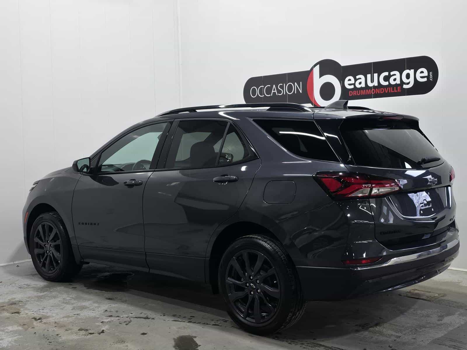 2022 Chevrolet Equinox RS - Image 6