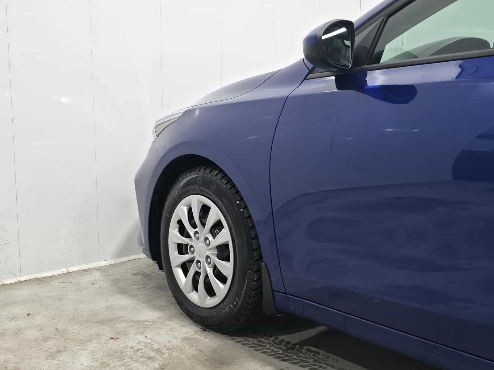 2022 Kia Forte LX - Image 5