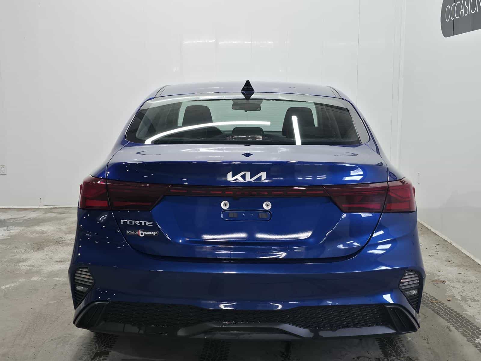 2022 Kia Forte LX - Image 9