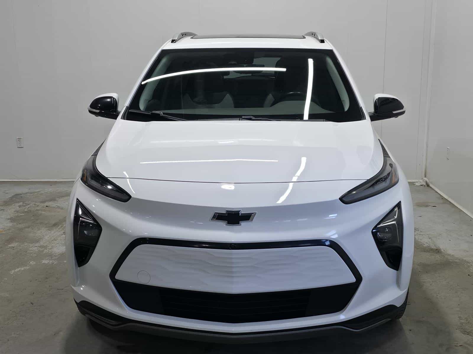 2022 Chevrolet Bolt EUV Premier - Image 3