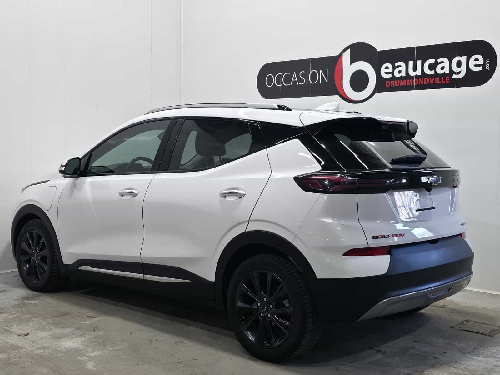 2022 Chevrolet Bolt EUV Premier - Image 7