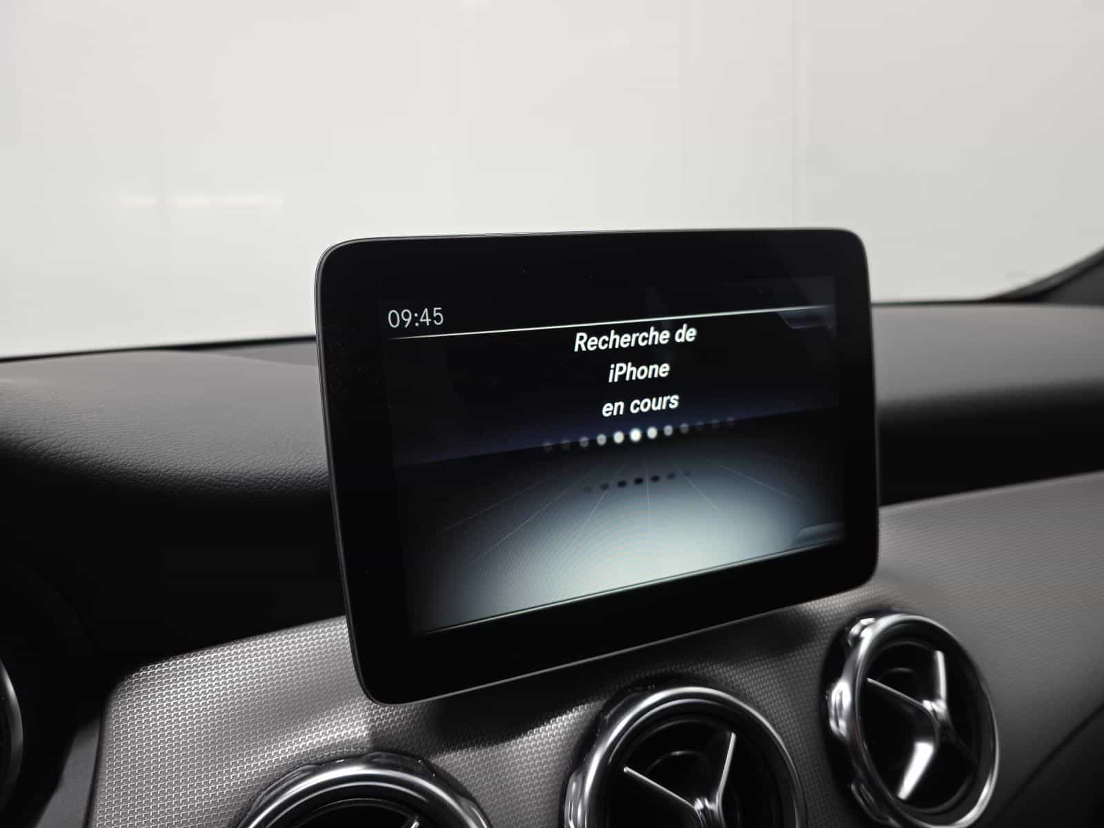 2018 Mercedes-Benz GLA-Class GLA250 - Image 13