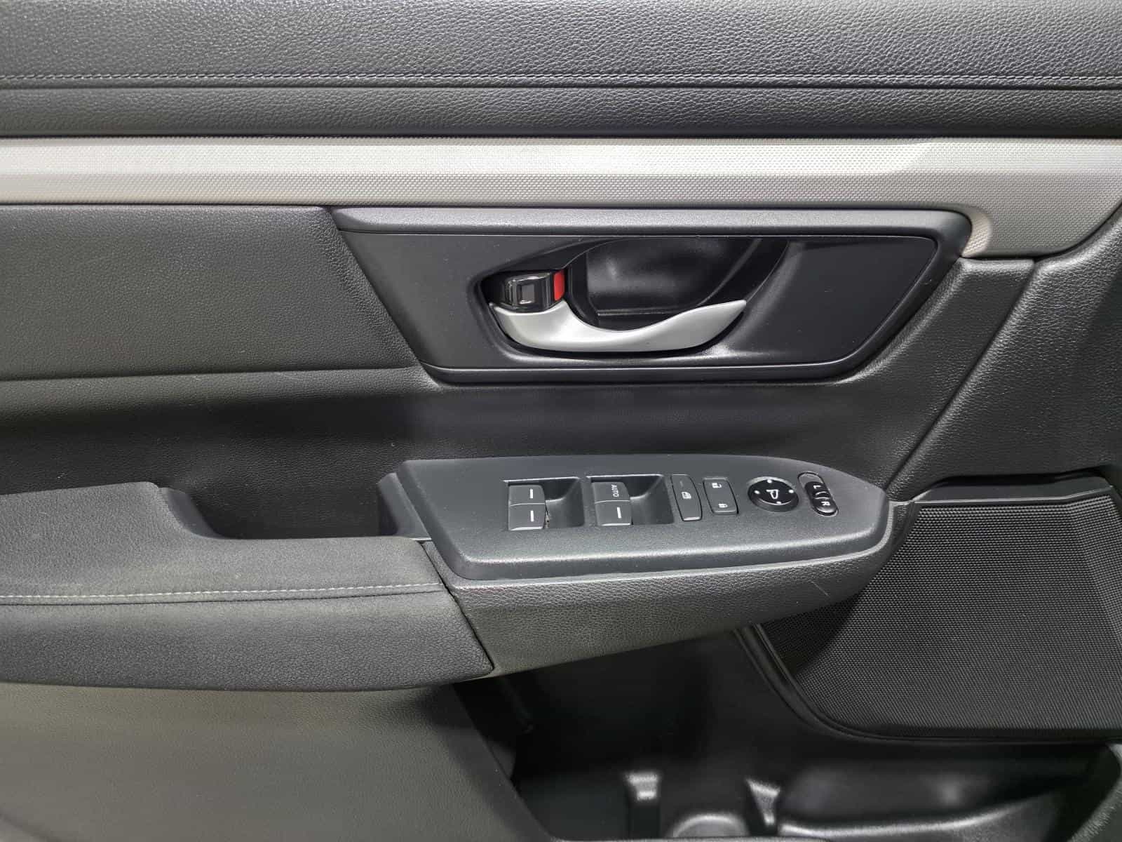 2020 Honda CR-V LX - Image 20