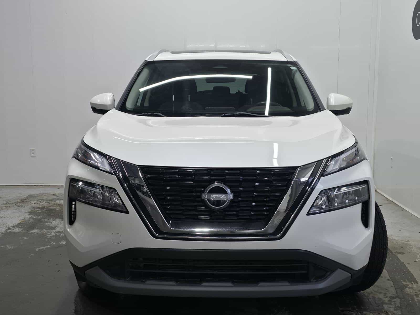 Image 3 Nissan Rogue SV 2023