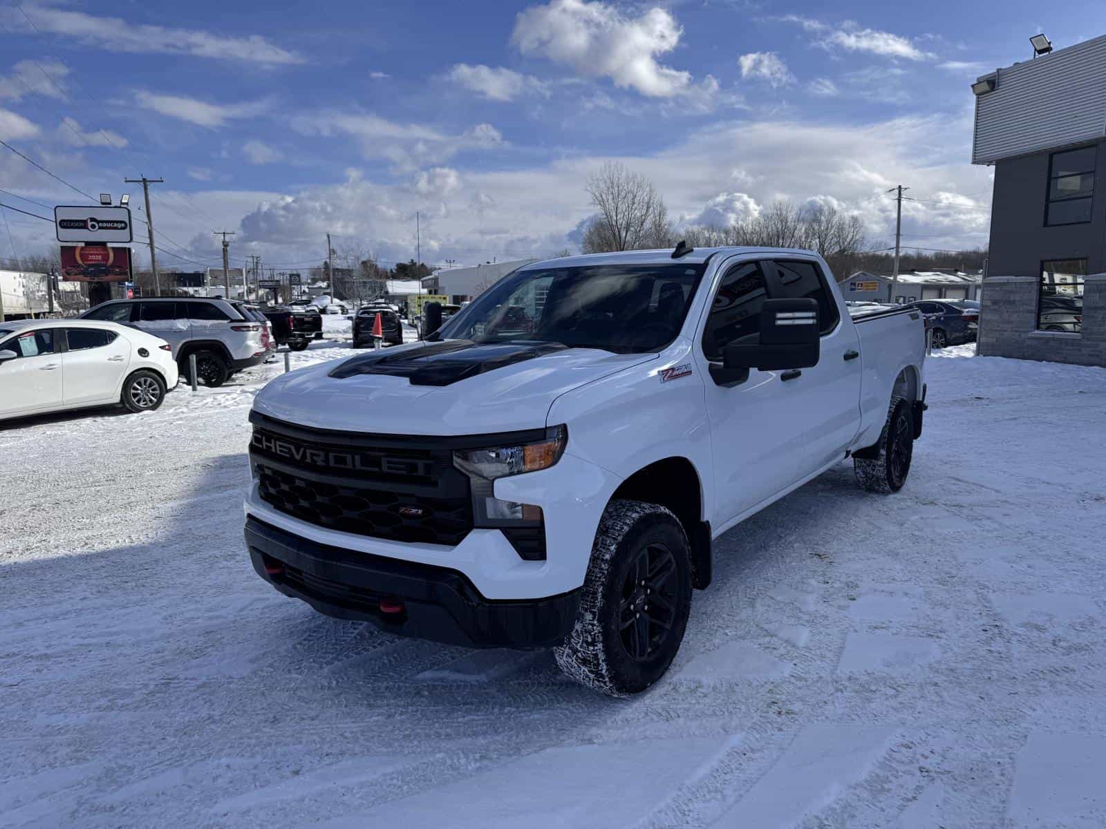 Image 1 Chevrolet Silverado 1500 Custom Trail Boss 2024