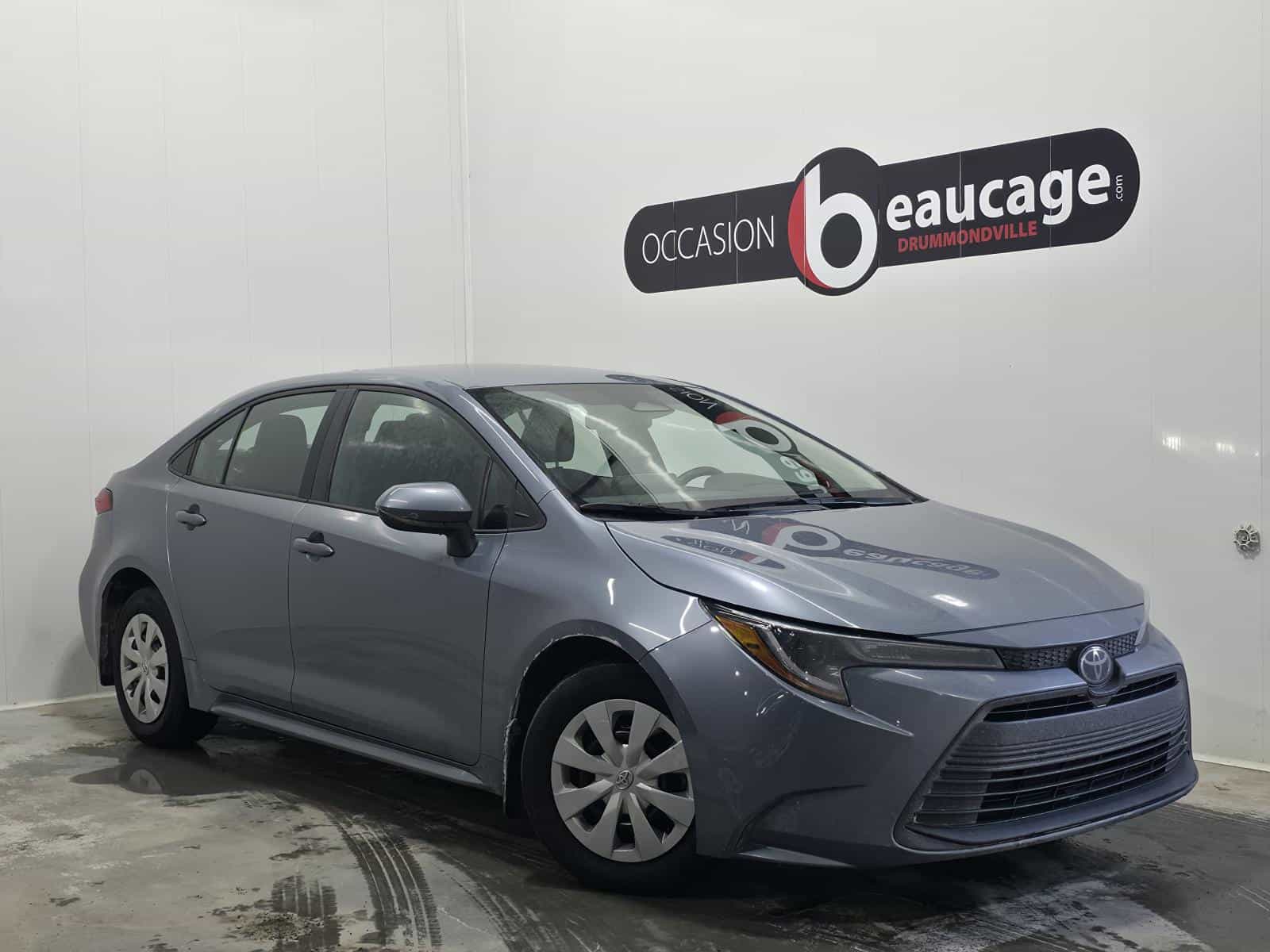 Image 1 Toyota Corolla LE 2023