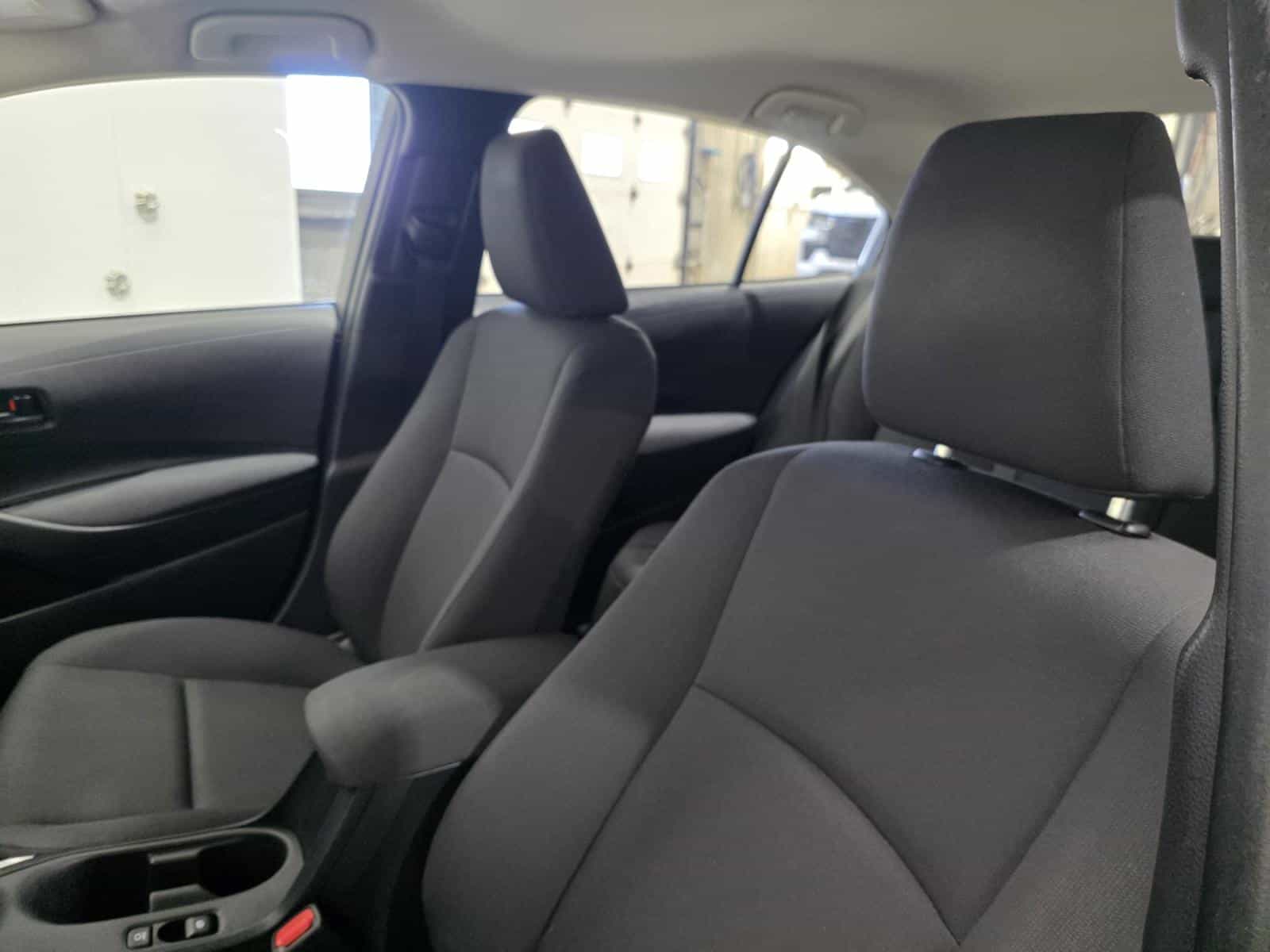 Image 12 Toyota Corolla LE 2023