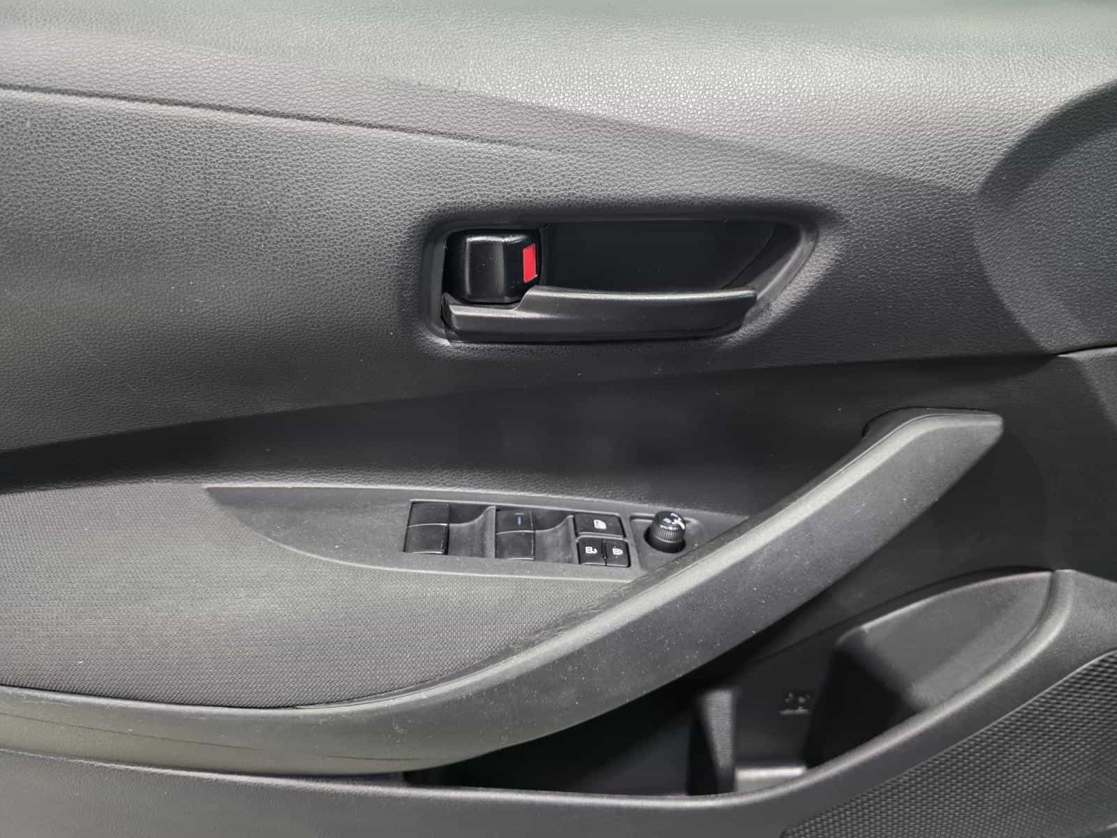 Image 14 Toyota Corolla LE 2023