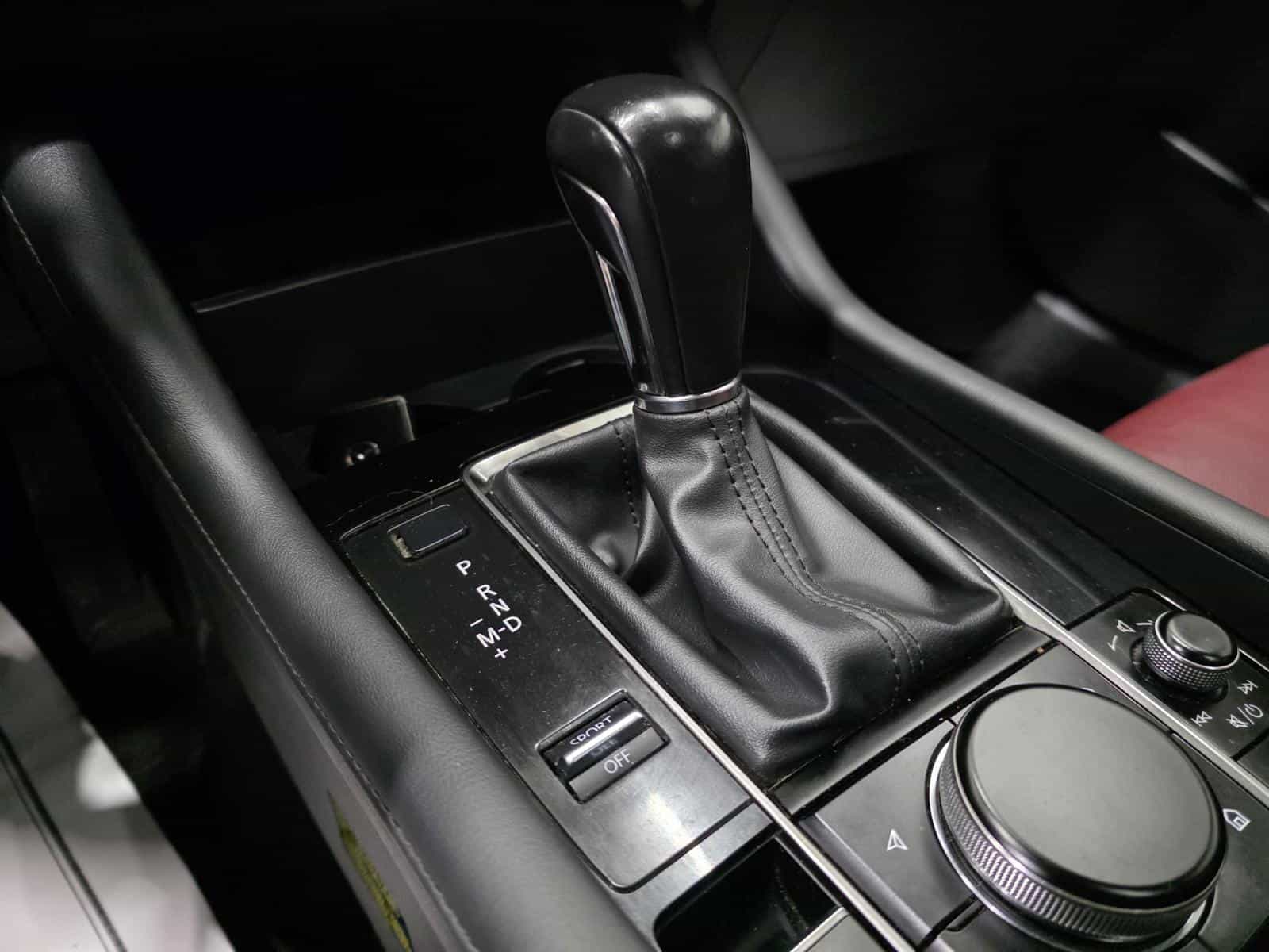 2020 Mazda Mazda3 Sport GT - Image 11