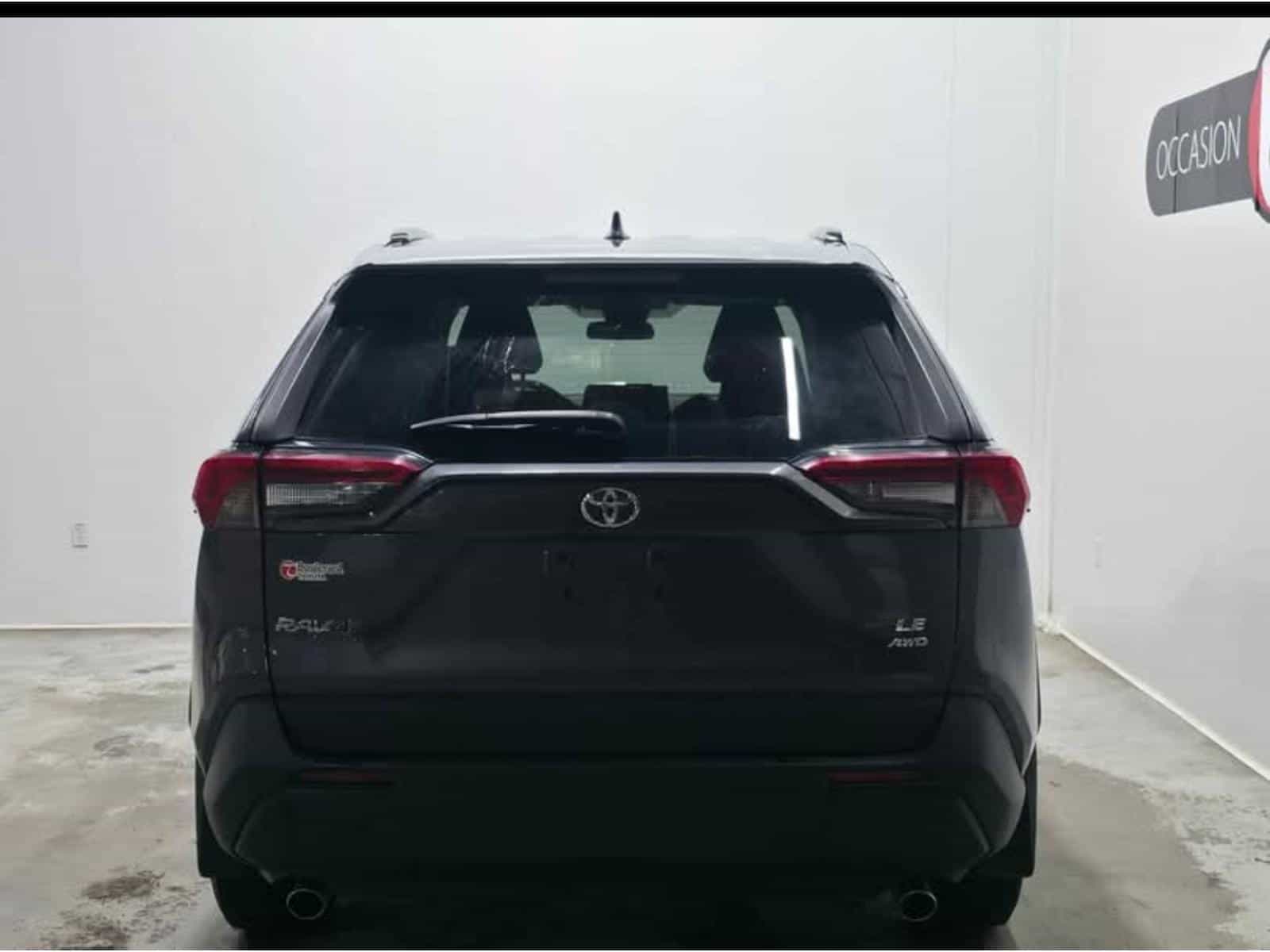 Image 6 Toyota Rav4 LE 2020