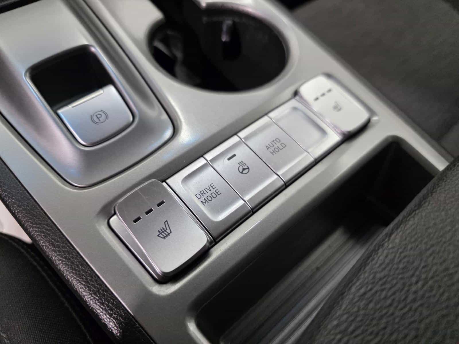 2022 Hyundai Kona EV Preferred - Image 6