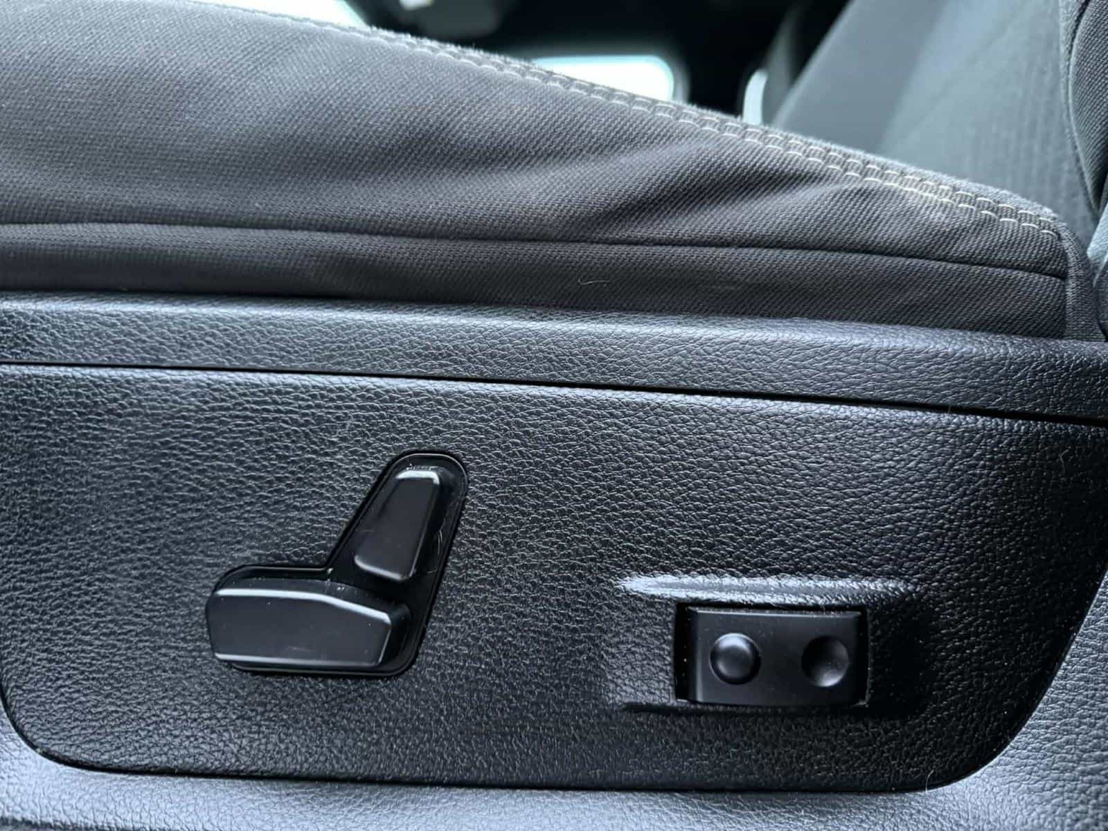 2023 RAM 2500 Big Horn - Image 17