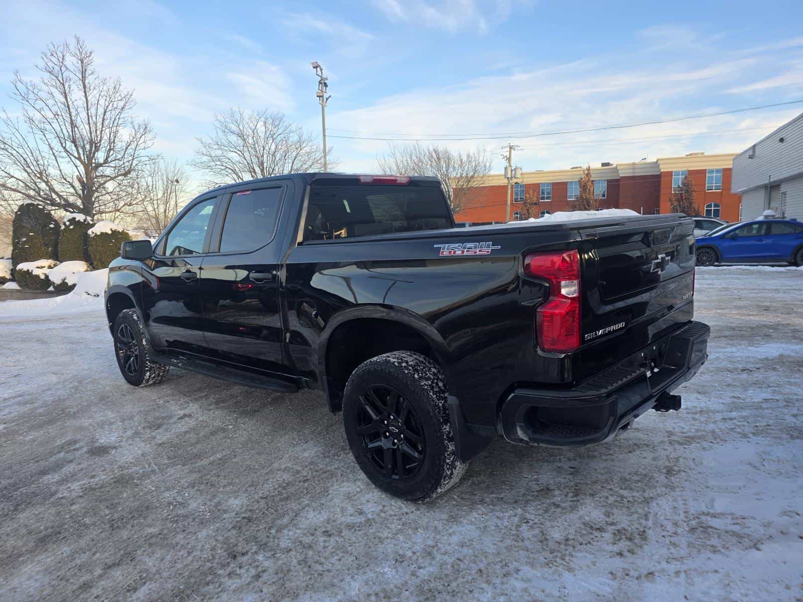 2024 Chevrolet Silverado 1500 Custom Trail Boss - Image 13