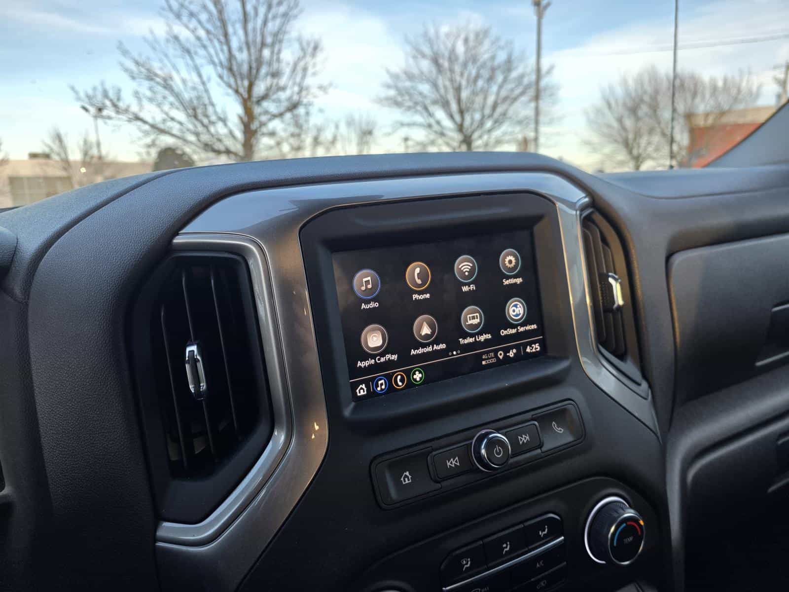 2024 Chevrolet Silverado 1500 Custom Trail Boss - Image 20