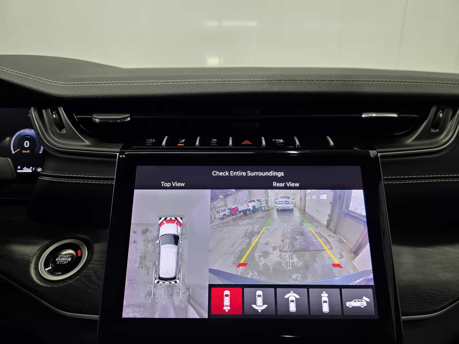 2024 Jeep Grand Cherokee Limited - Image 14