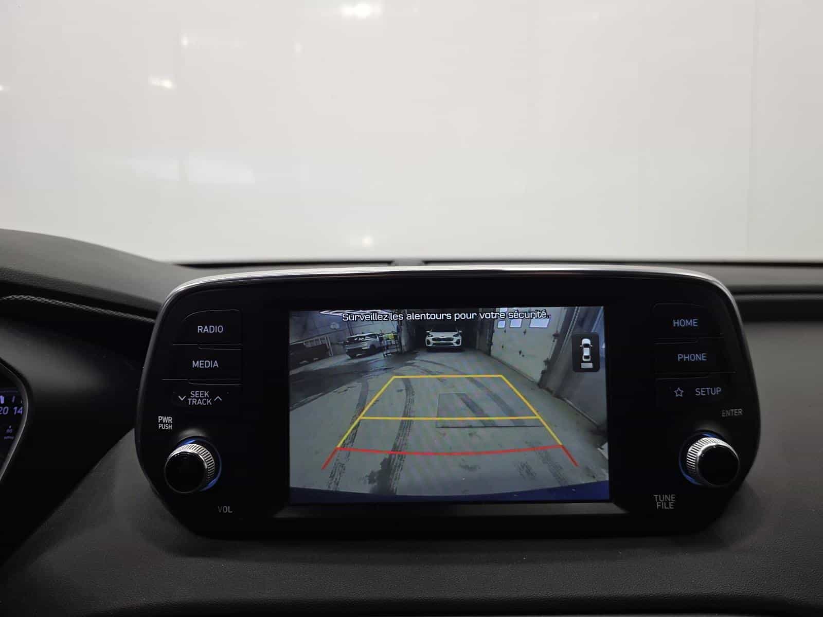 2019 Hyundai Santa Fe Preferred 2.0T - Image 15