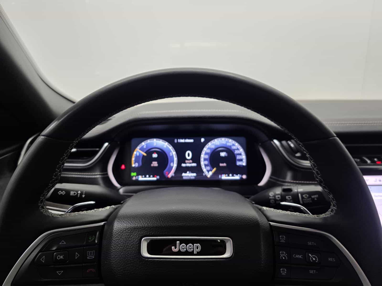 Image 15 Jeep Grand Cherokee Limited 2024