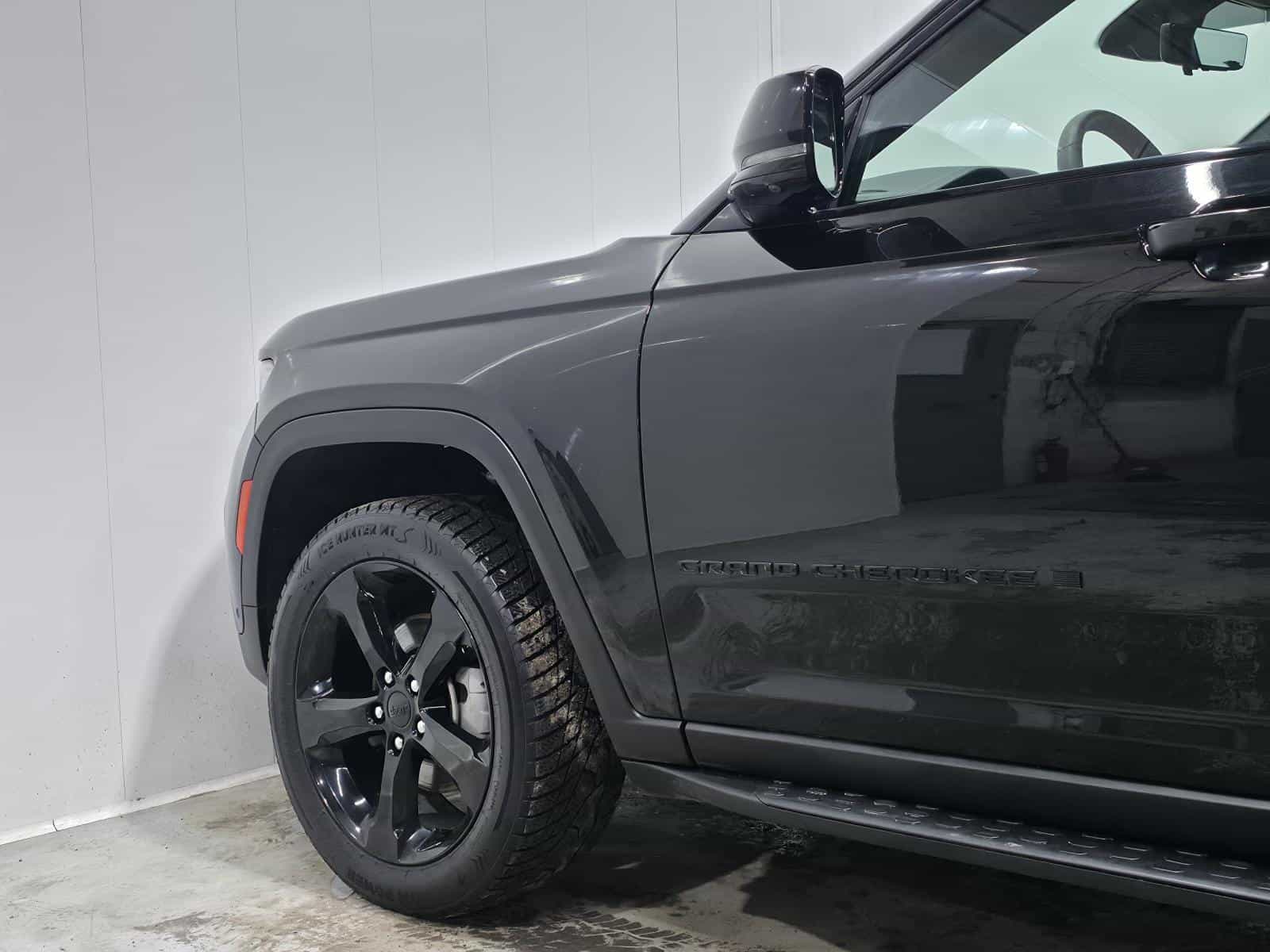 Image 5 Jeep Grand Cherokee Limited 2024