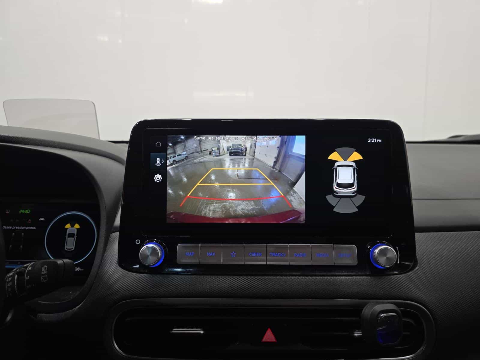 2023 Hyundai Kona EV Ultimate - Image 12