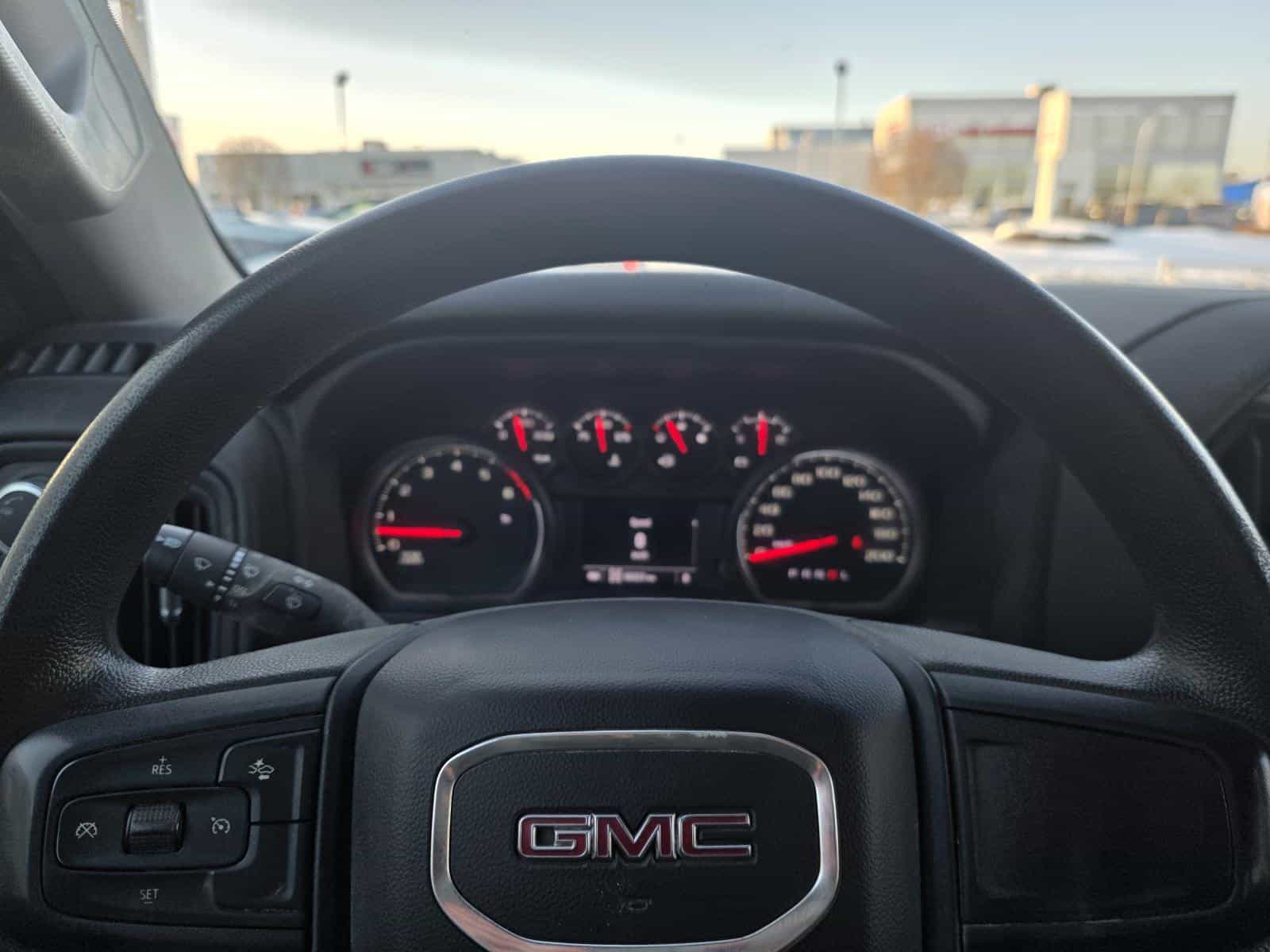 2024 GMC Sierra 2500 Pro - Image 9