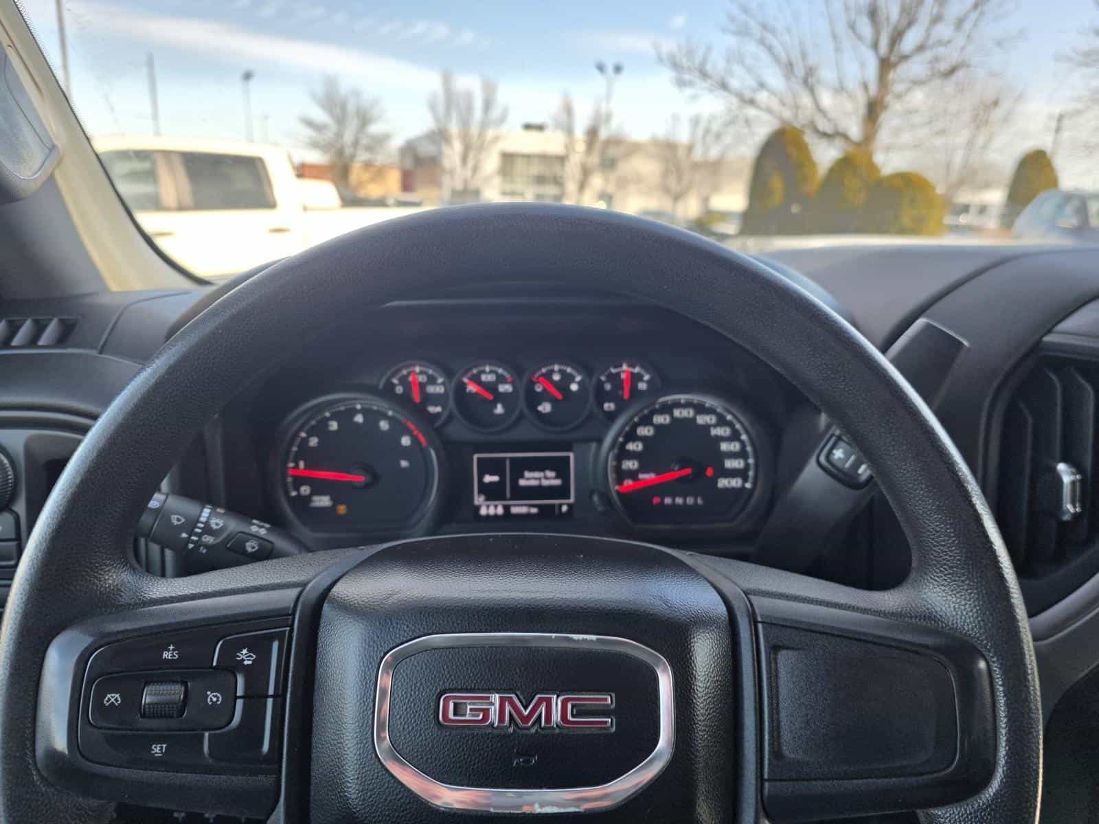 Image 19 GMC Sierra 2500 Pro 2024