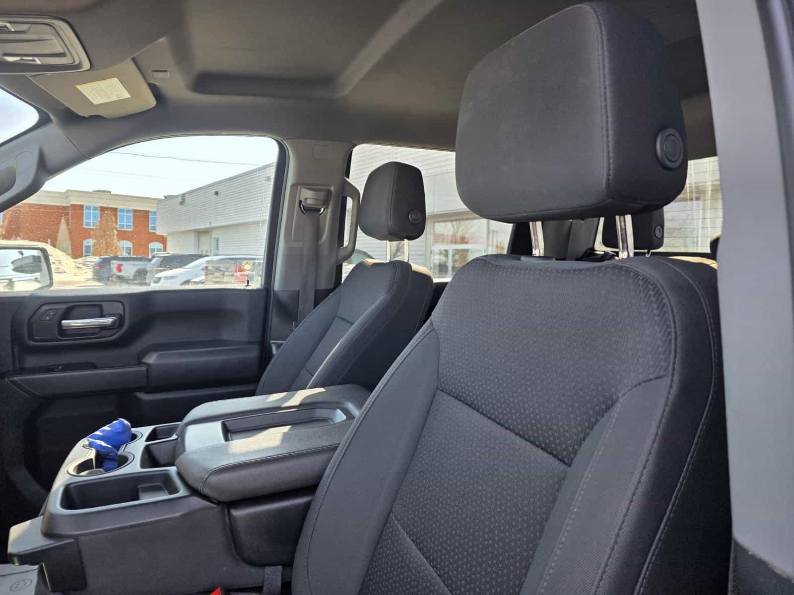 2024 GMC Sierra 2500 Pro - Image 20