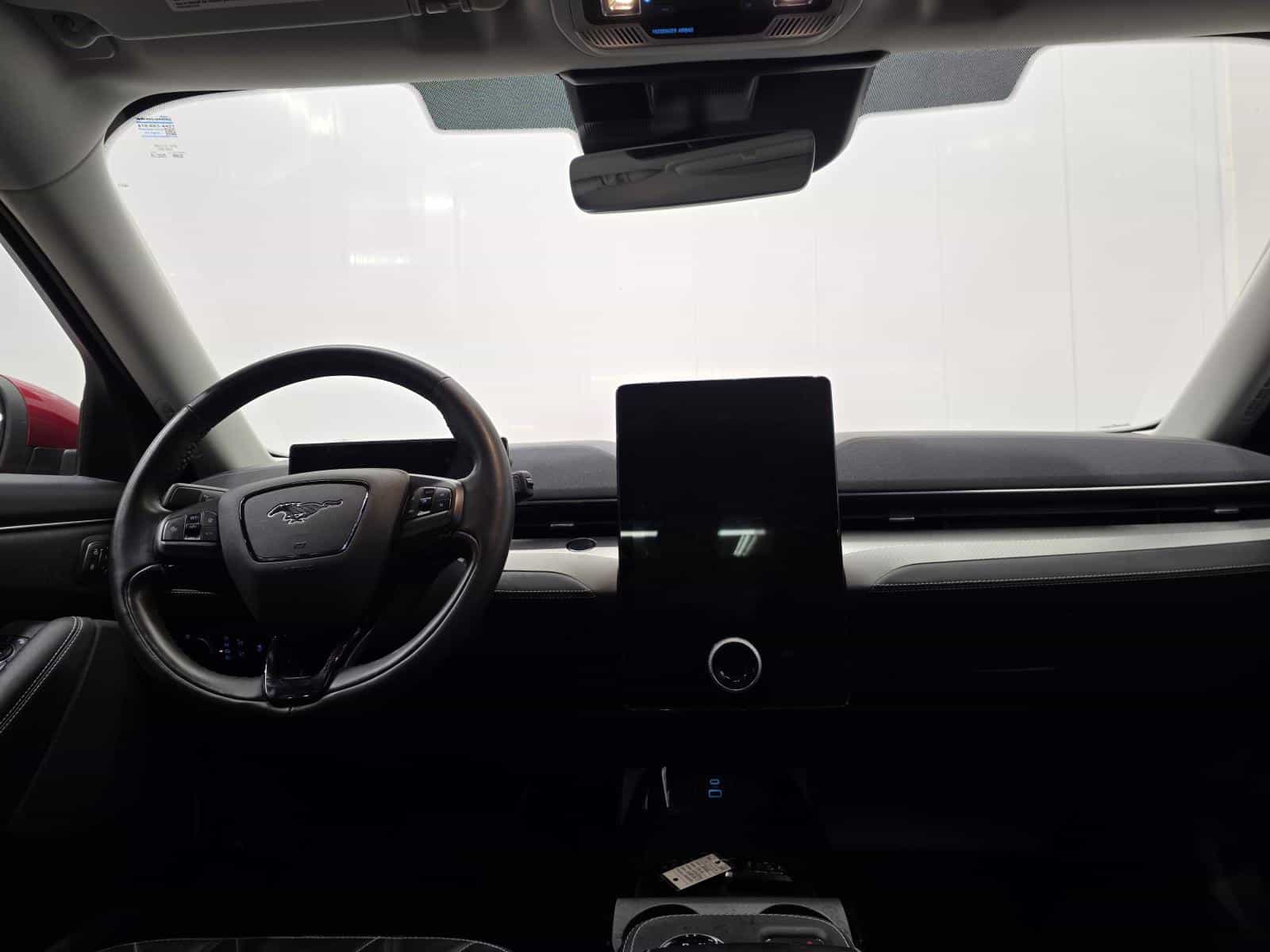 2022 Ford Mustang MACH-E Select - Image 9