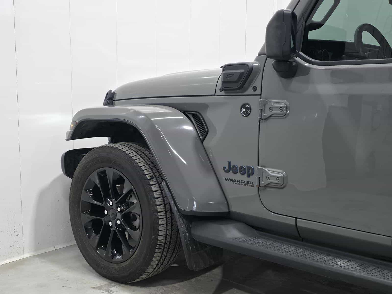Image 3 Jeep Wrangler Ultd Sahara 4XE 2021