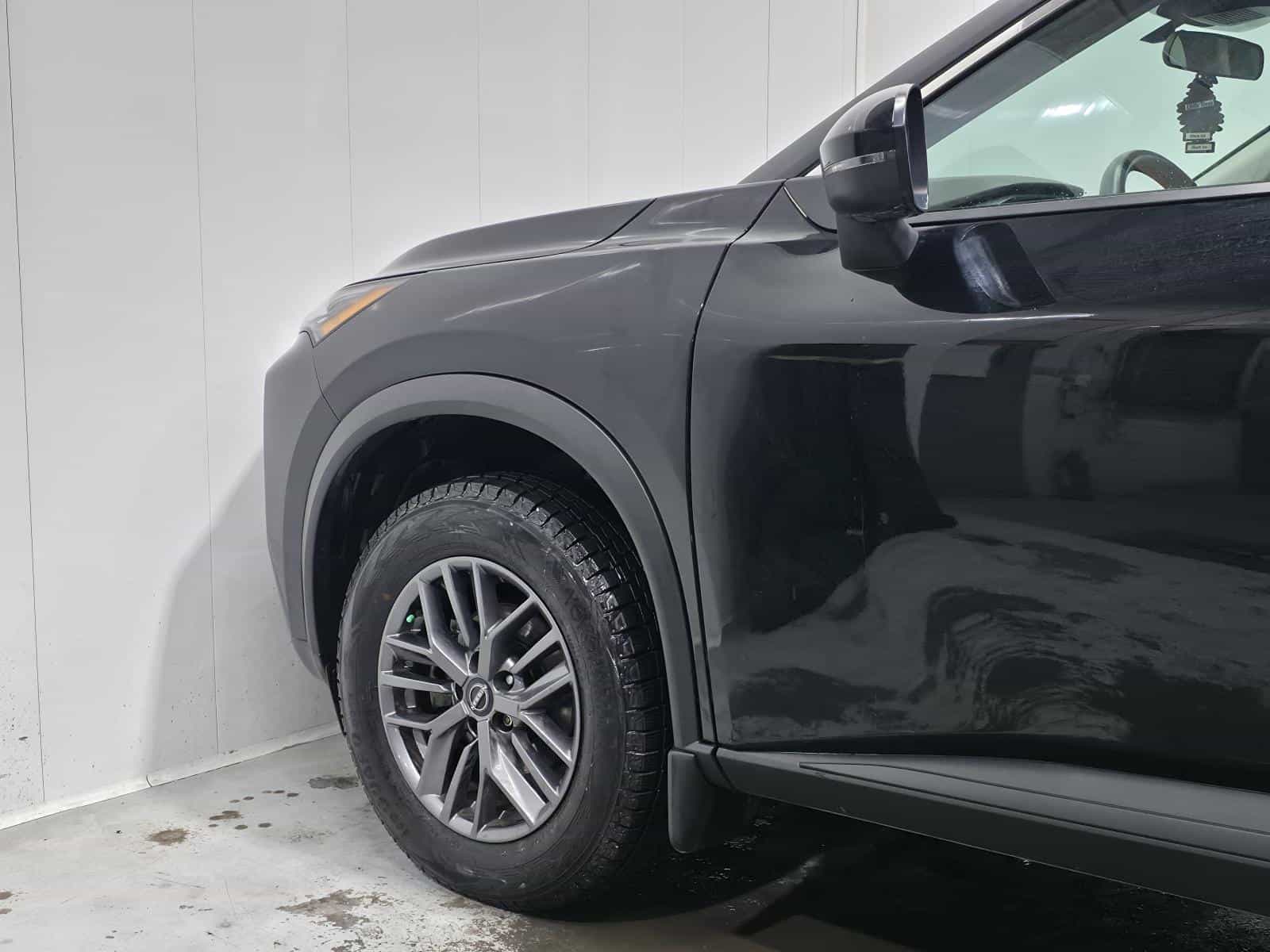 Image 3 Nissan Rogue S 2023