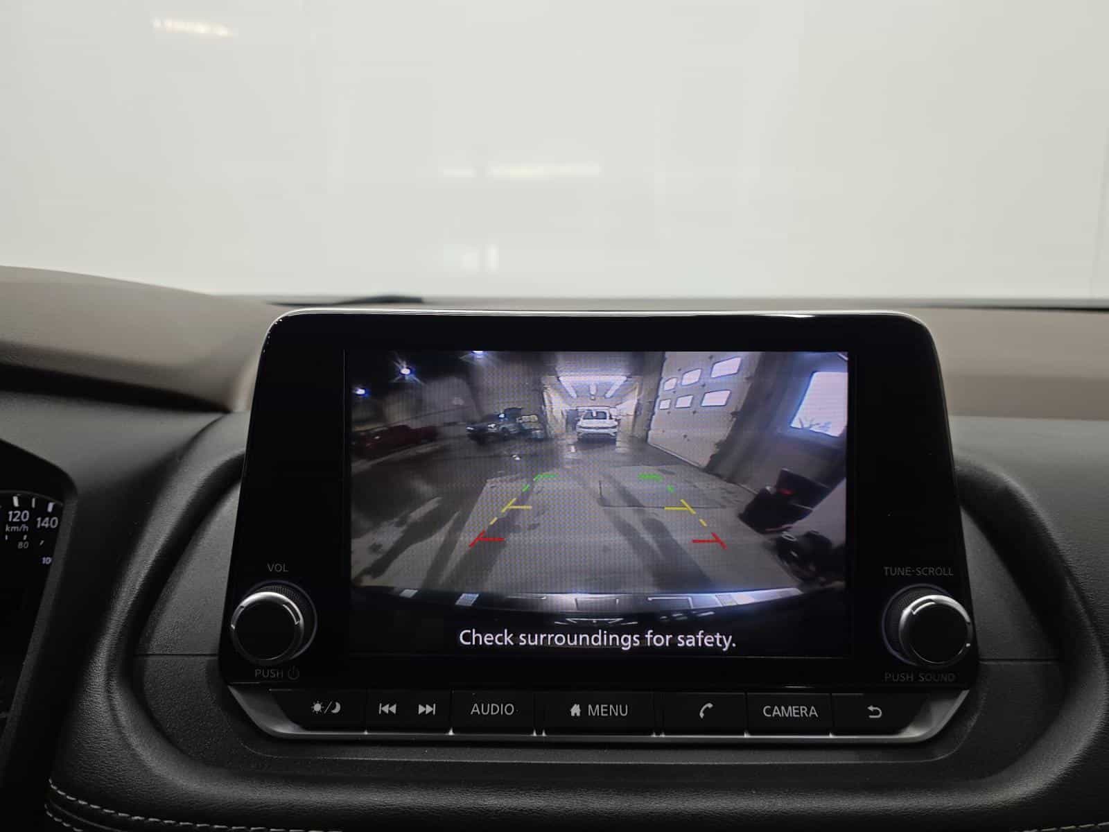 2023 Nissan Rogue S - Image 7