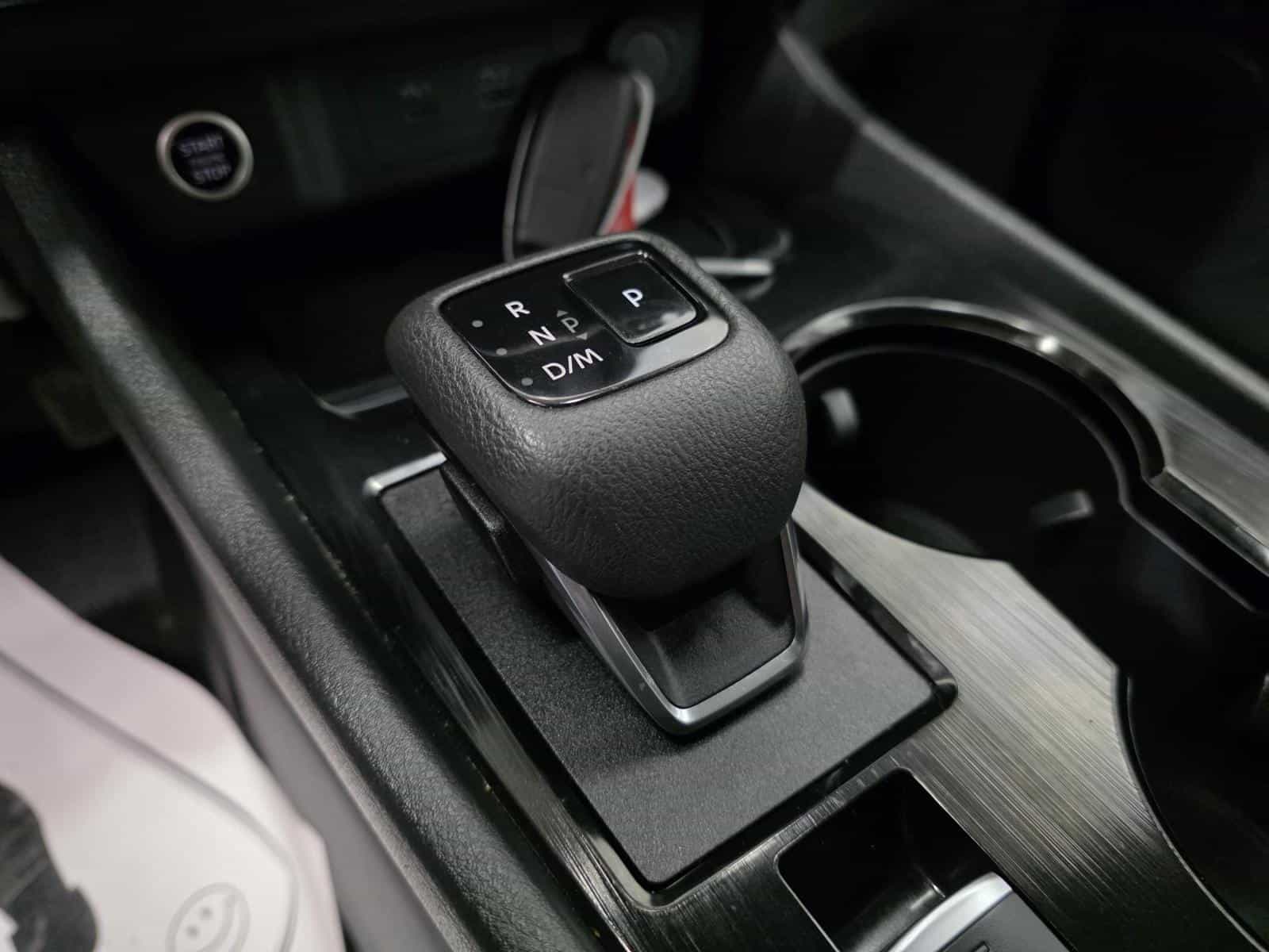 2023 Nissan Rogue S - Image 10