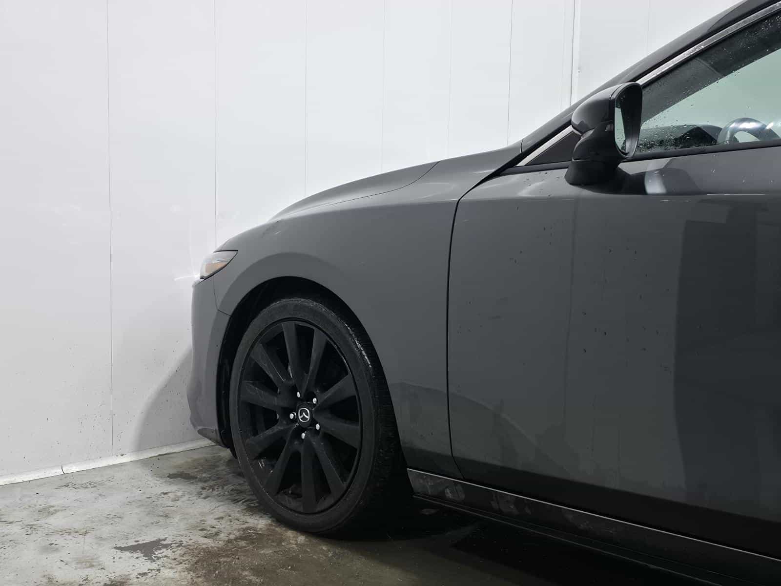 2022 Mazda Mazda3 GT 2.5T - Image 3