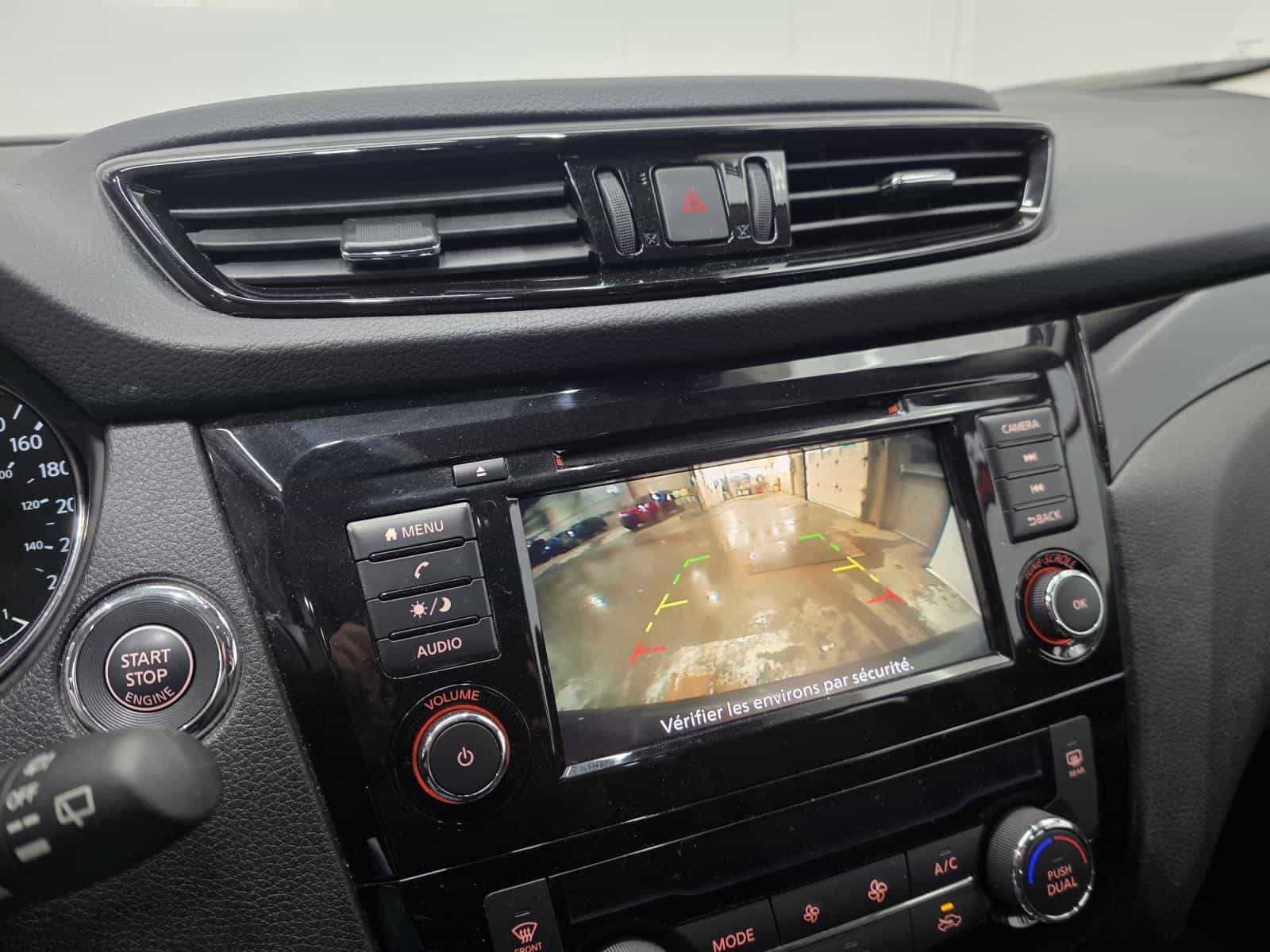 2021 Nissan Qashqai SV - Image 14