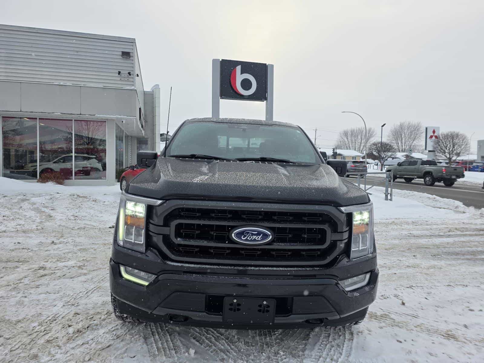 2022 Ford F150 XLT - Image 3