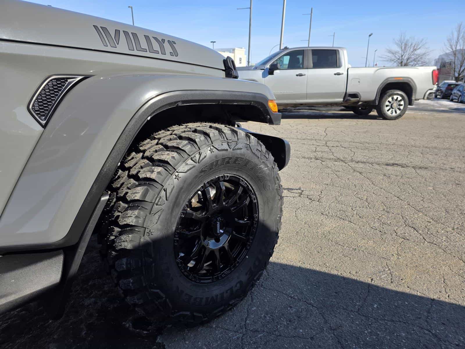 2022 Jeep Gladiator Altitude - Image 5
