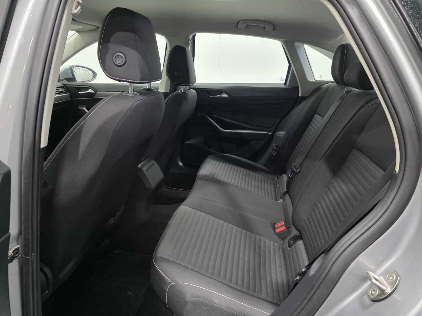 2023 Volkswagen Jetta Trendline - Image 17