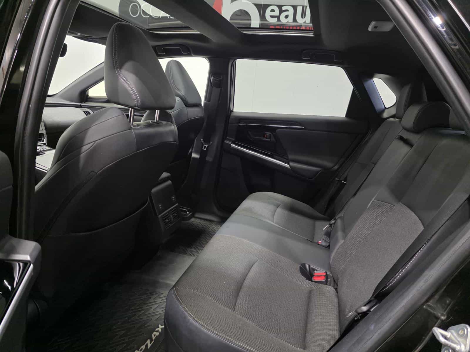 2023 Toyota BZ4X XLE - Image 21