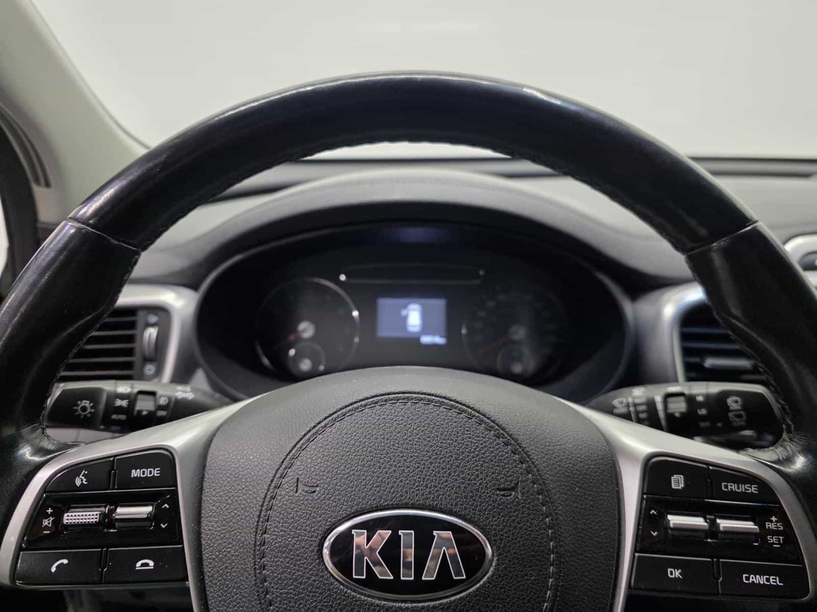 2019 Kia Sorento LX V6 - Image 12