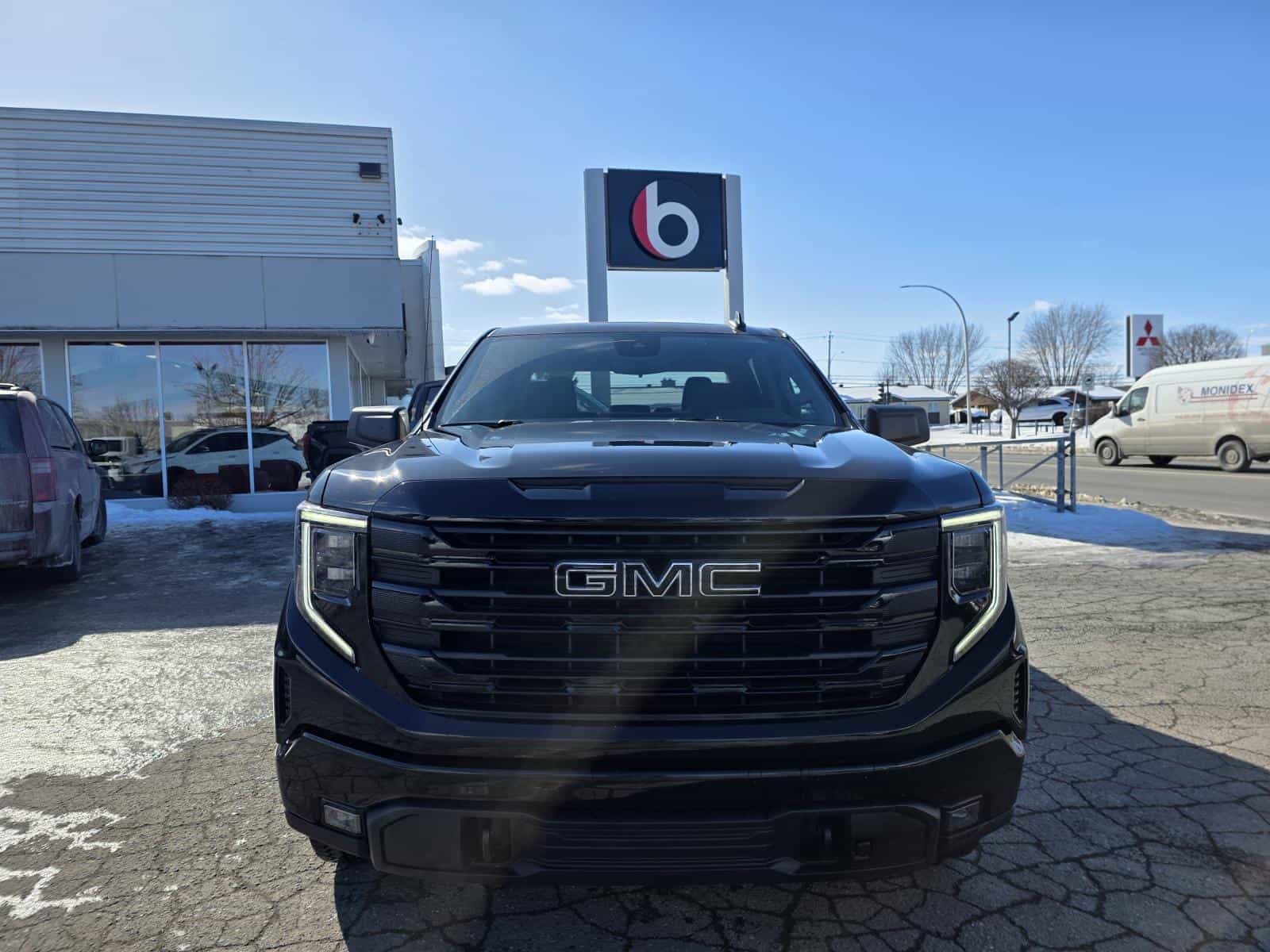 2024 GMC Sierra 1500 Elevation - Image 3