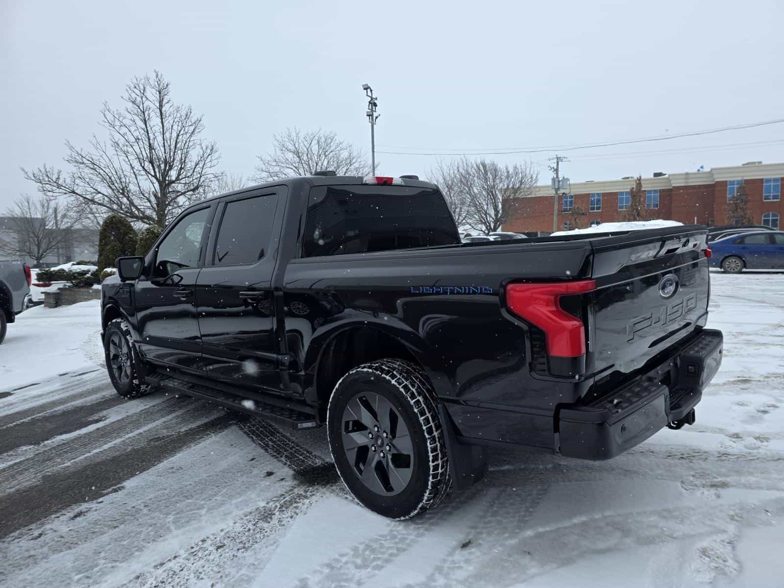 Image 8 Ford F150 Lightning XLT 2023