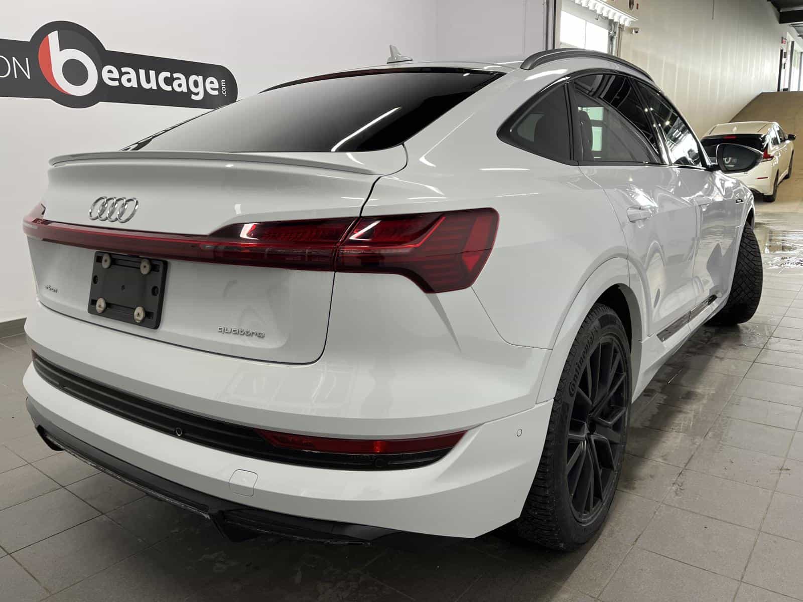 Image 5 Audi E-tron Progressiv 55 2023