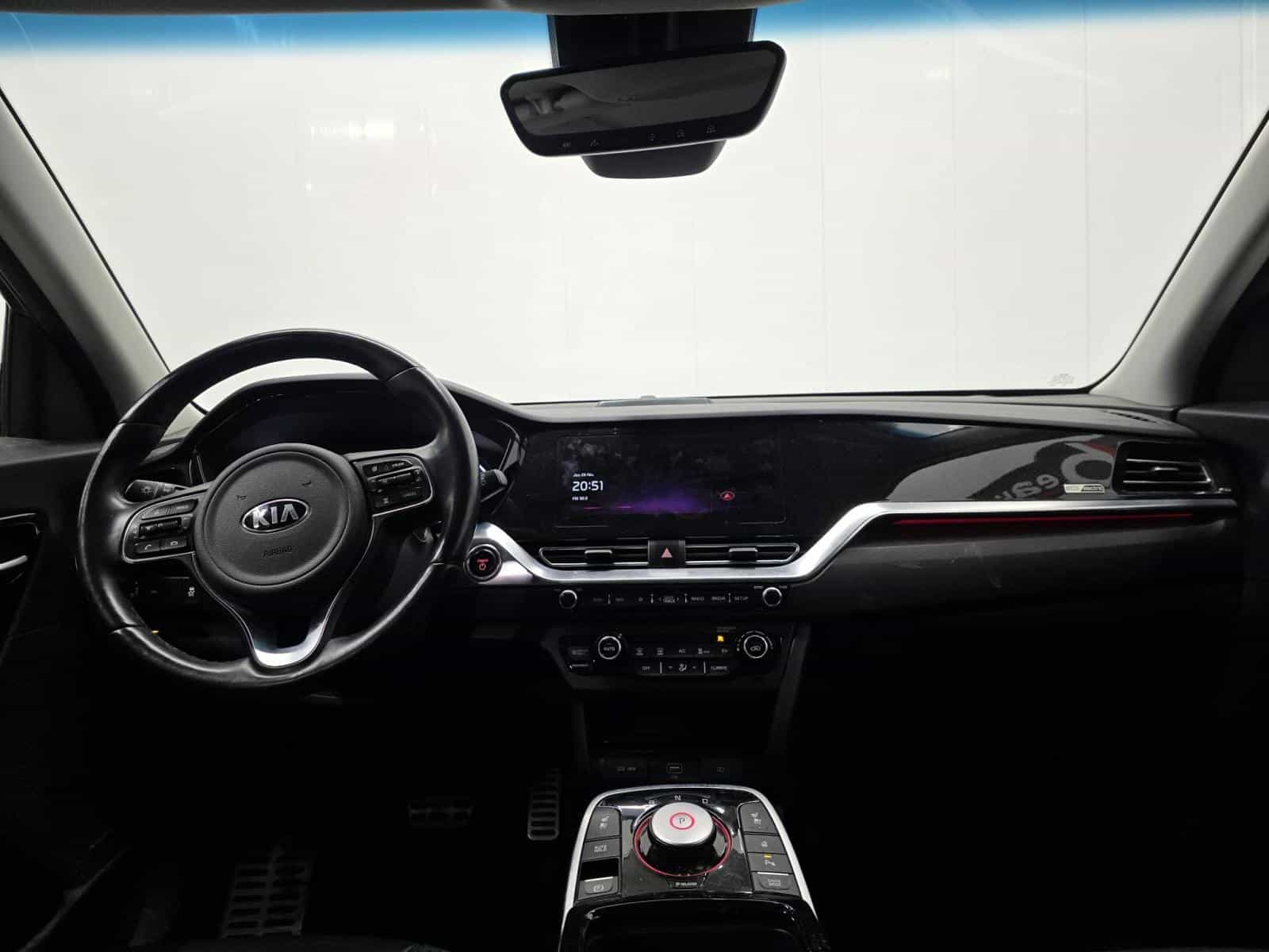 2020 Kia Niro EV SX Touring - Image 8