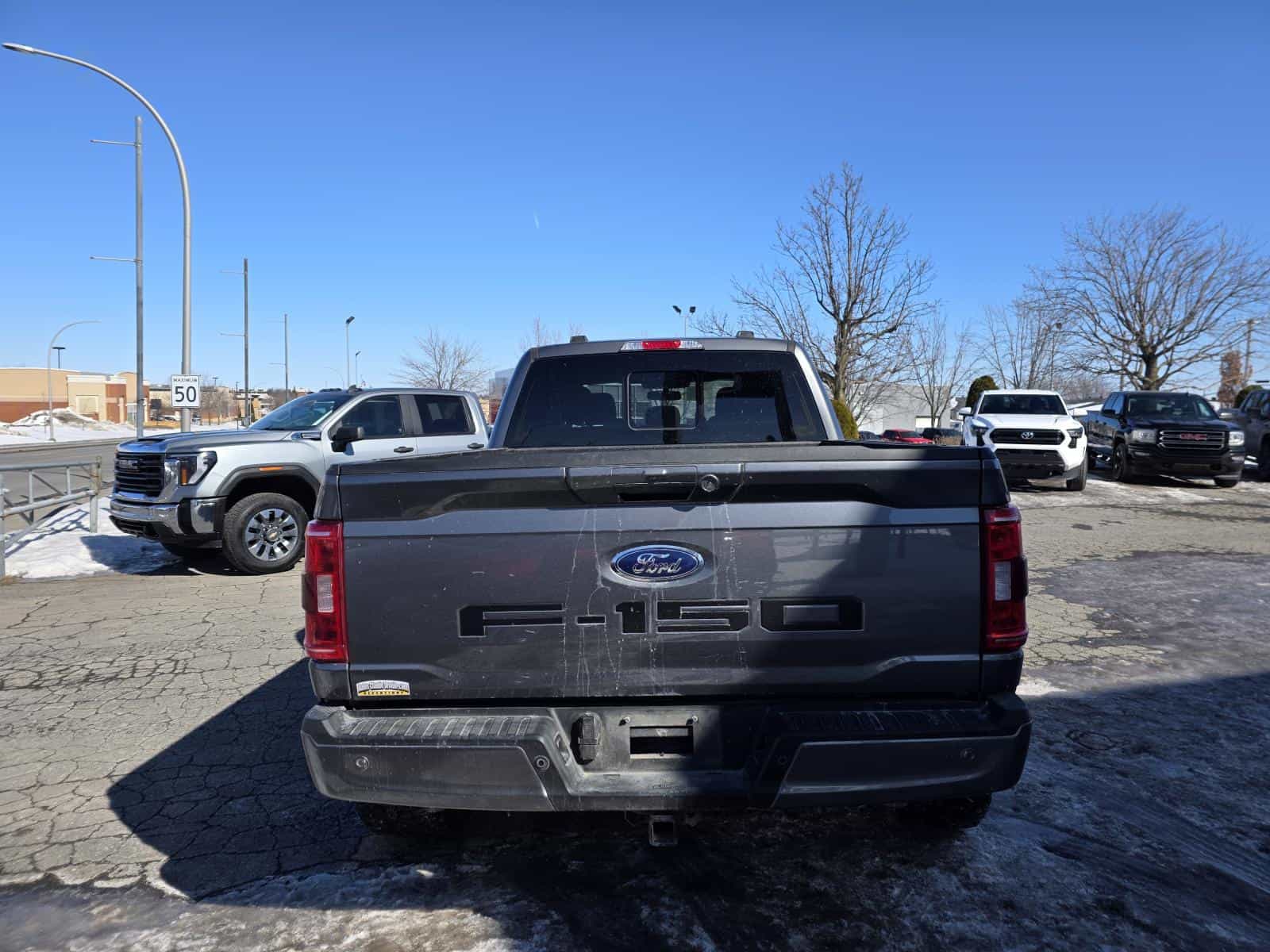 2022 Ford F150 XLT - Image 9