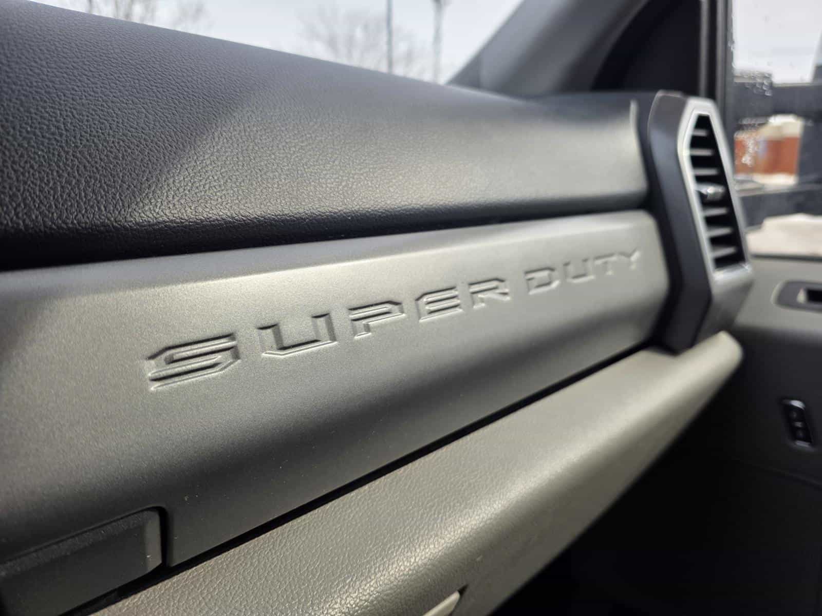 2020 Ford F250 S/D XLT - Image 20