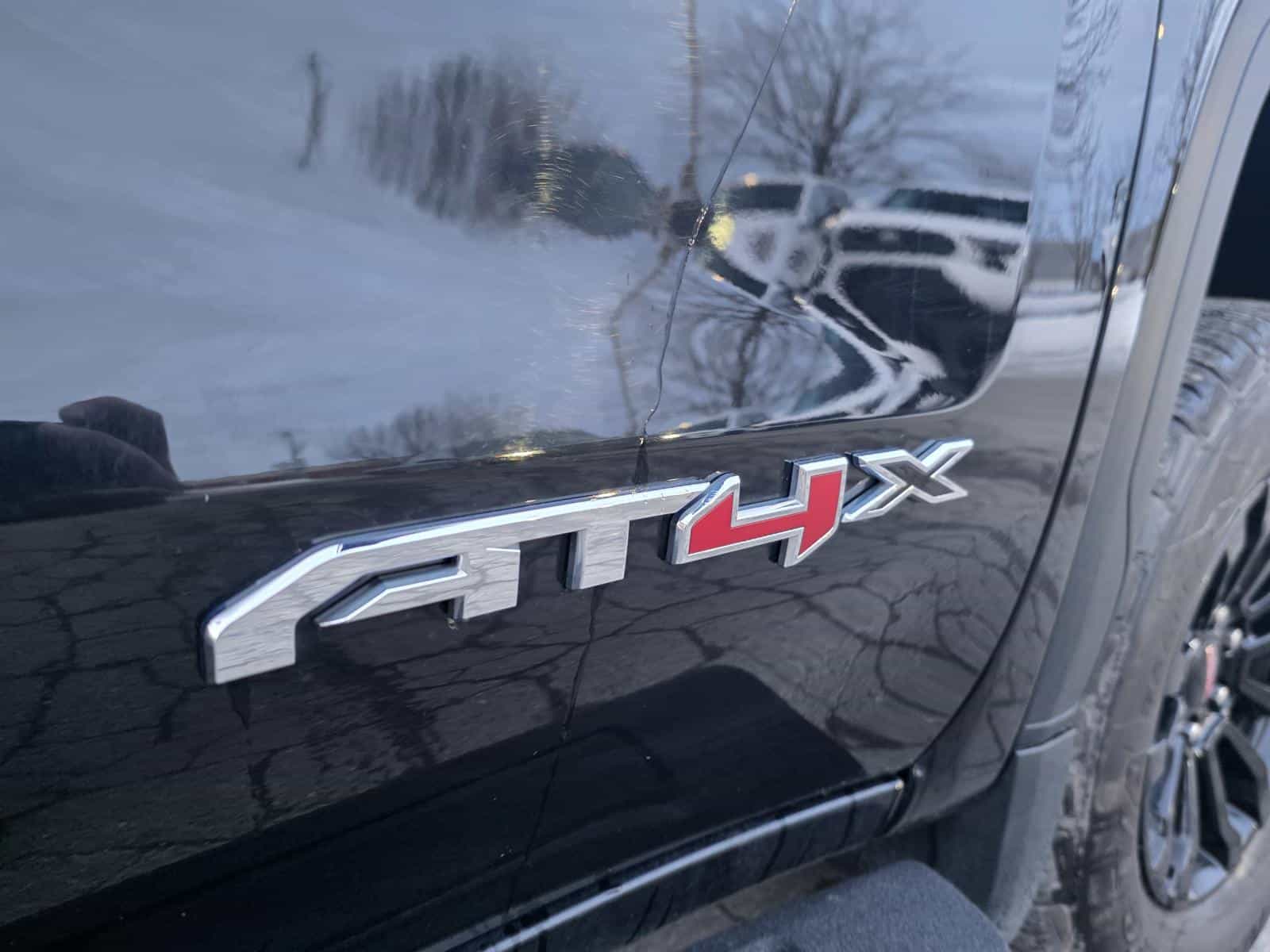 Image 3 GMC Sierra 1500 AT4X 2023