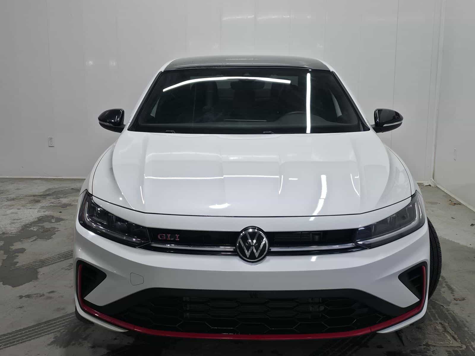 2025 Volkswagen Jetta GLI Autobahn - Image 3