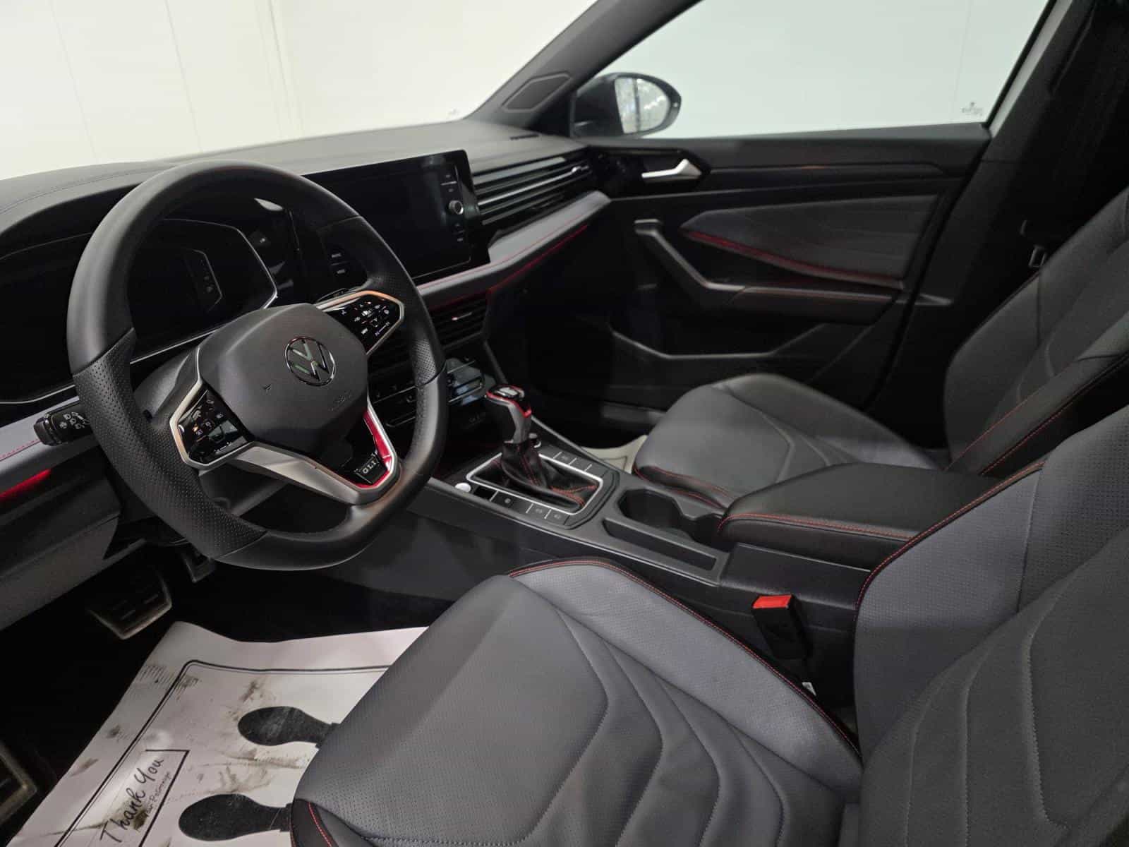 Image 11 Volkswagen Jetta GLI Autobahn 2025